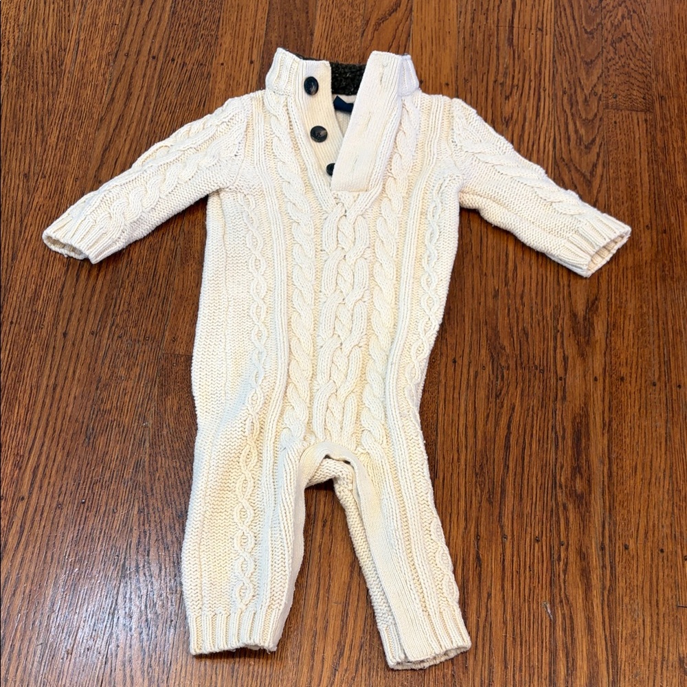 Baby Gap Cable-Knit One-Piece Romper – Cream – 6–9 Months